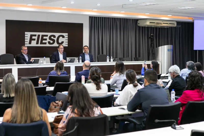 Aguiar ressaltou a importância dos sindicatos industriais, que são a base da Federação, na geração de valor para a indústria catarinense (foto: Filipe Scotti)